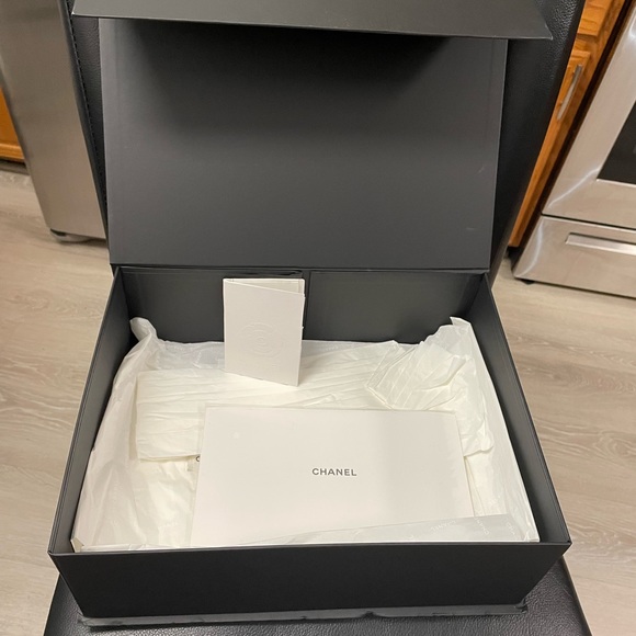 Chanel Tiffany boxes - Picture 4 of 13